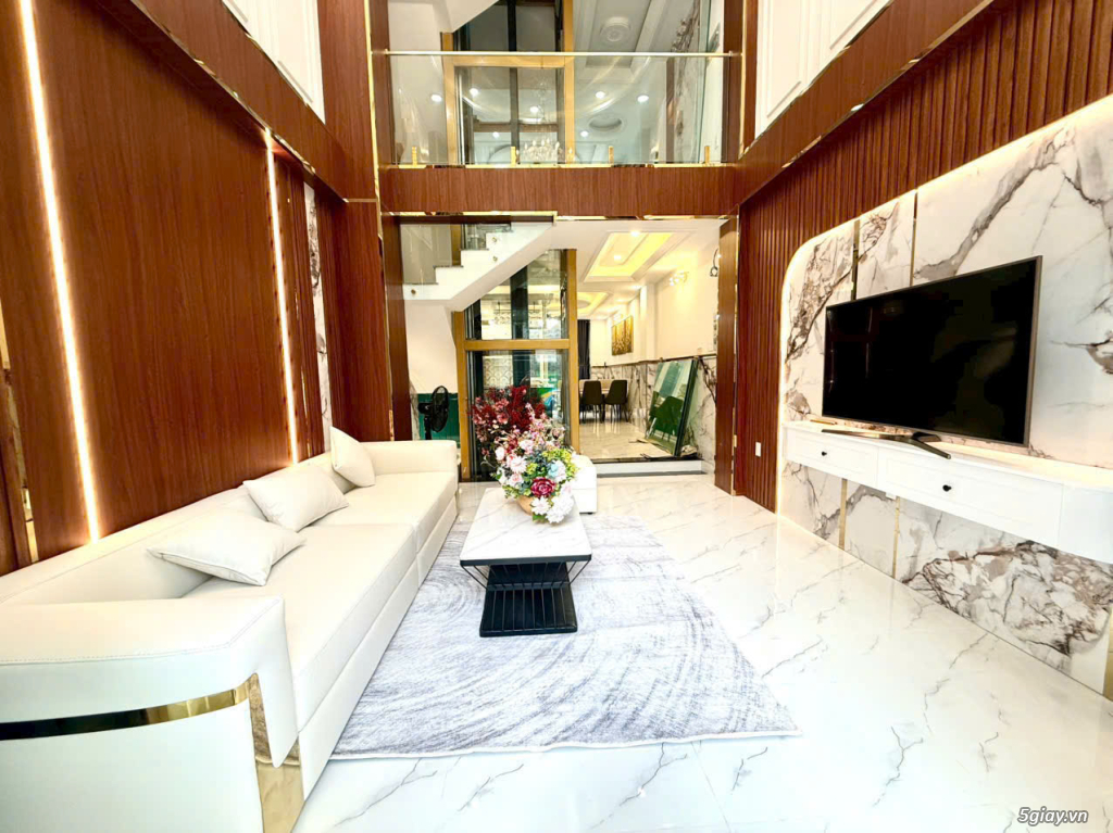 Nhà phố 6 tầng mới xây mặt tiền đường số 43 gần Lâm Văn Bền Quận 7 - 8