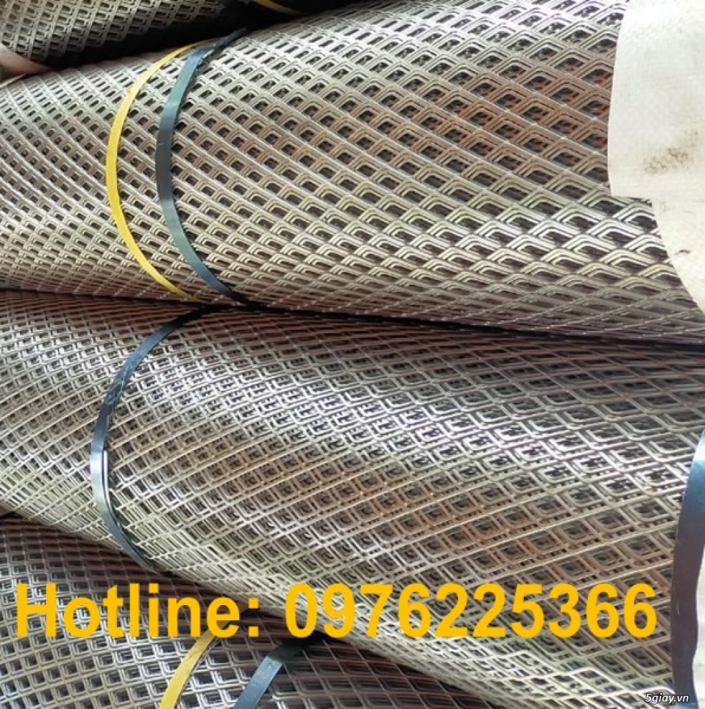 Lưới mắt cáo 30x60x3mm khổ 1m - 3