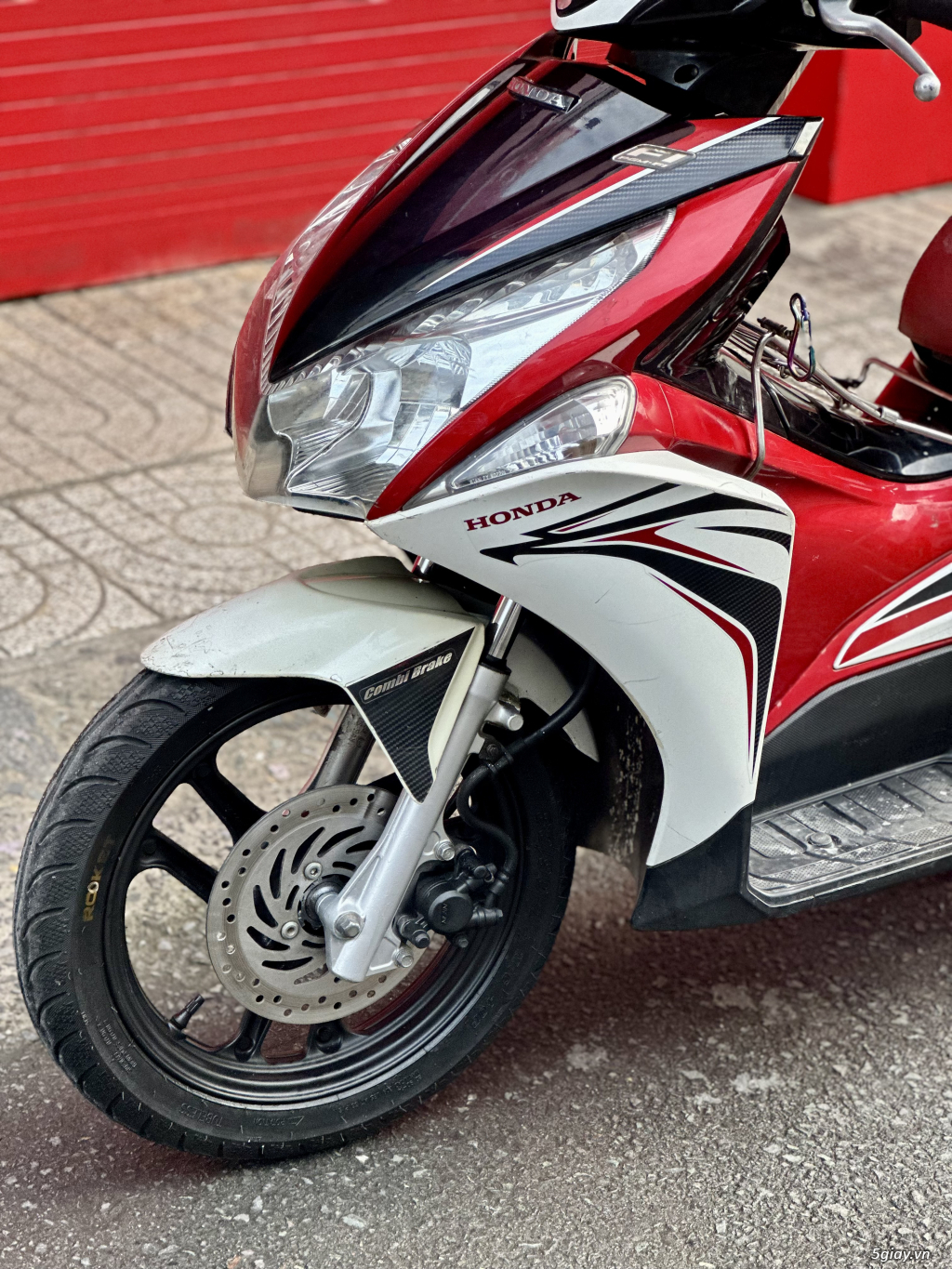 Bán ablade đầu bò Fi đỏ đen full Bsố Vip - 1