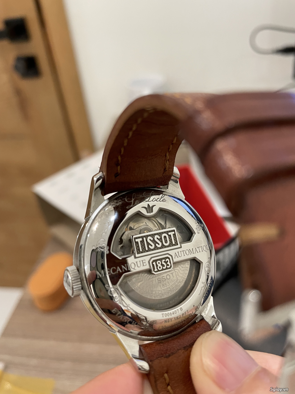 Cần bán: ĐH Nam Tissot Le Locle Powermatic 80 Dây Da - Size 39.3mm - 1