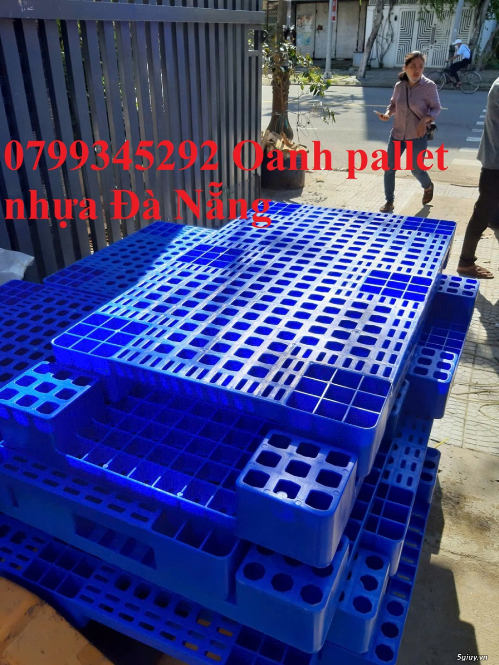 Pallet nhựa PL04-LS Quảng Nam giá rẻ – 0799 345 292