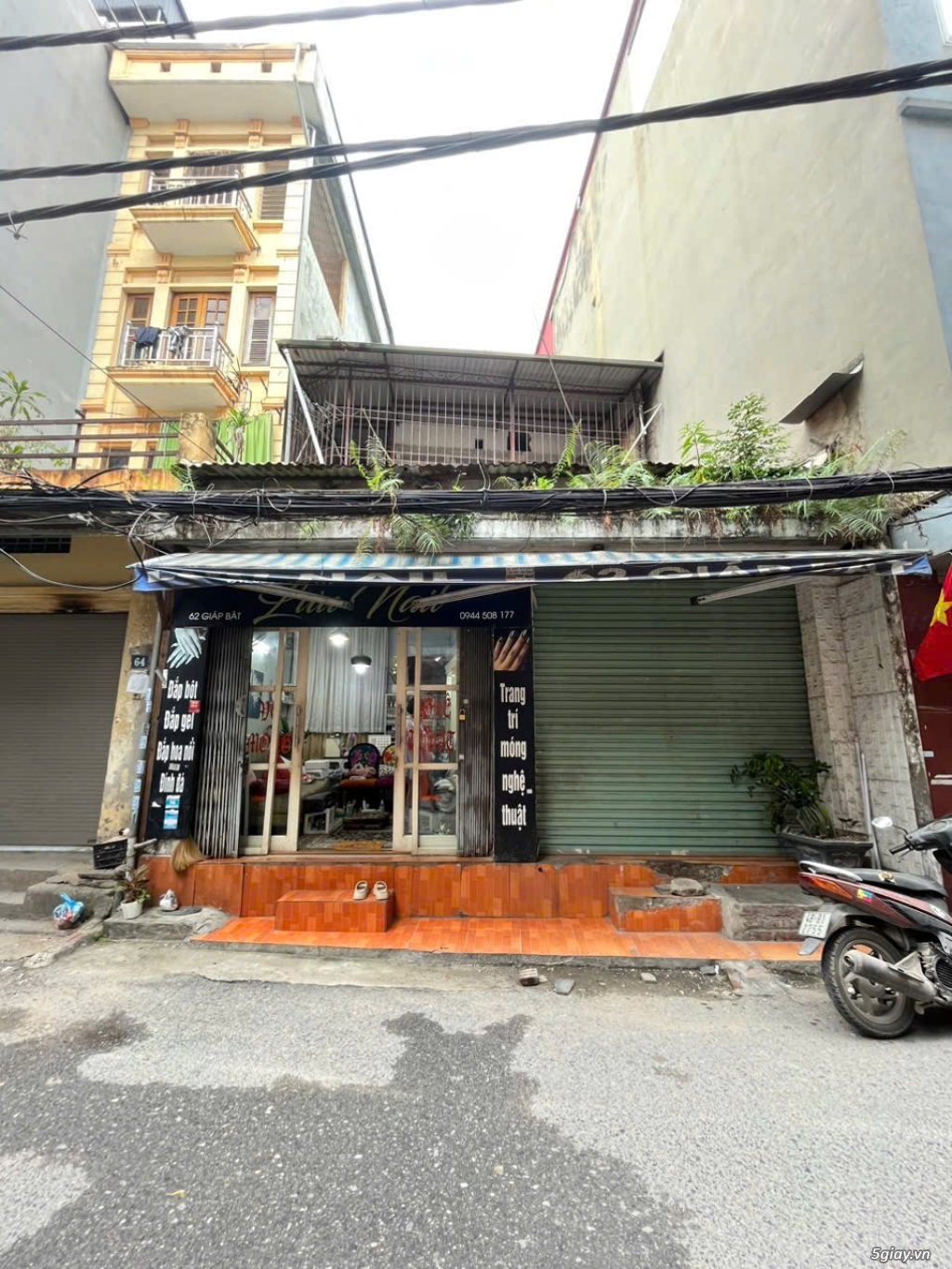 Bán Nhà Mặt Đường Phố Giáp Bát. Dt. 87m2. Mặt Tiền 6.2m - 2