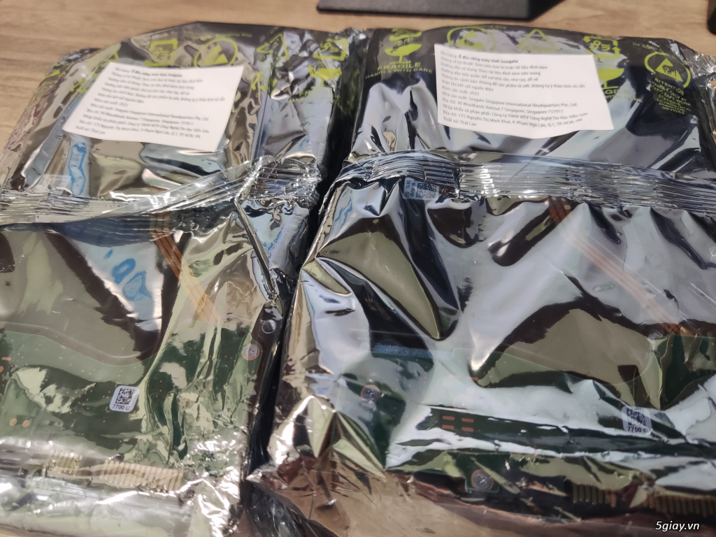 Thanh lý HDD Seagate Skyhawk AI 16Tb Model: ST16000VE002 - 3