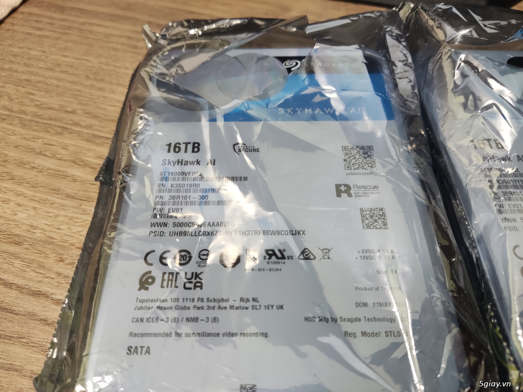 Thanh lý HDD Seagate Skyhawk AI 16Tb Model: ST16000VE002 - 1