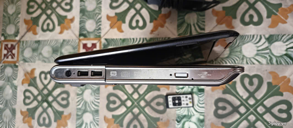 Ve chai latop cỏ HP còn xài tốt