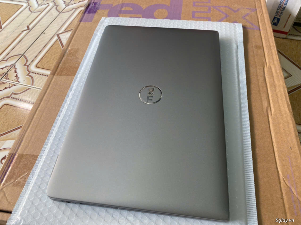 Dell Latitude 5450 Chip AI Ultra 5 125 Ram 16G SSD 256G 14inch FHD W11 - 1