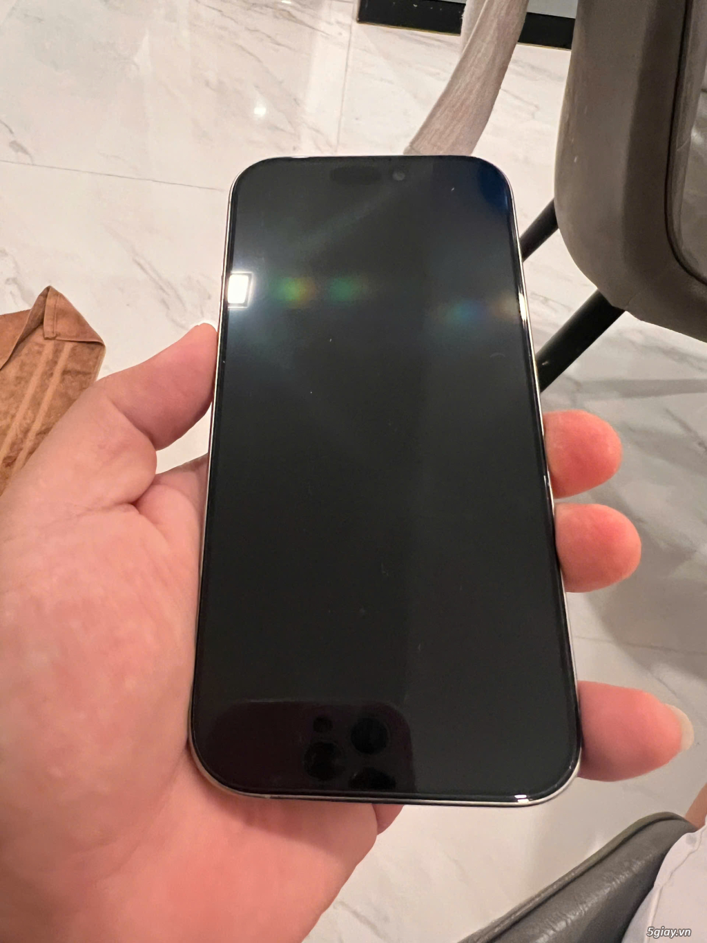 CẦN BÁN: IPHONE 16 PRO 256. Máy VN/A (MÀU TITAN) Tân Phú - TPHCM - 1