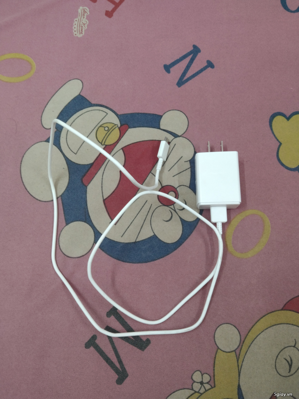 Samsung Galaxy A51 màuđen,Android 13,6.5inch giá tiền: 2triệu 300vnd - 5