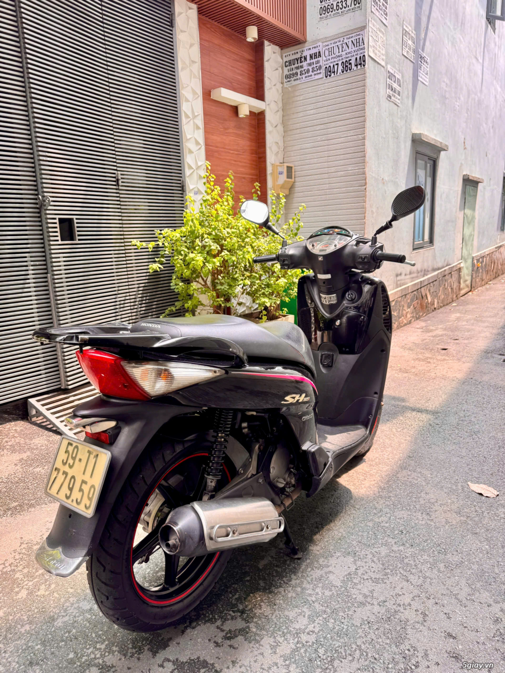 Honda SH 150i nhập Ý đk 2009 đen sport mới đẹp . - 6