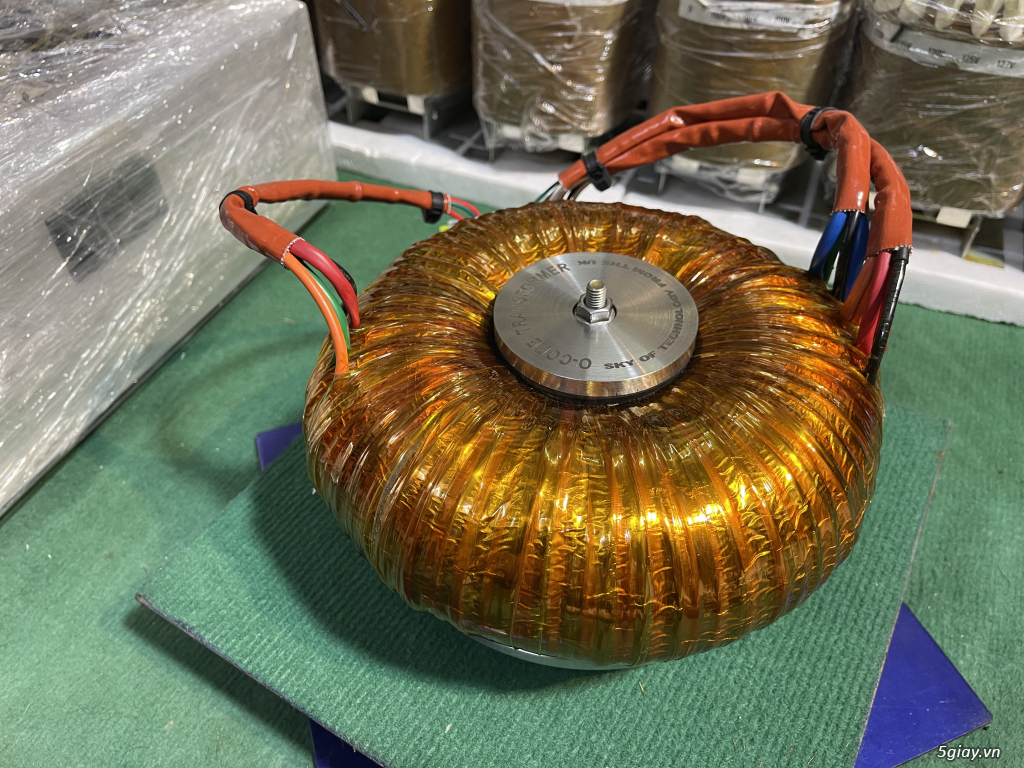 Biến Áp Cách Ly O-CORE 2KVA (2.000VA) - 3