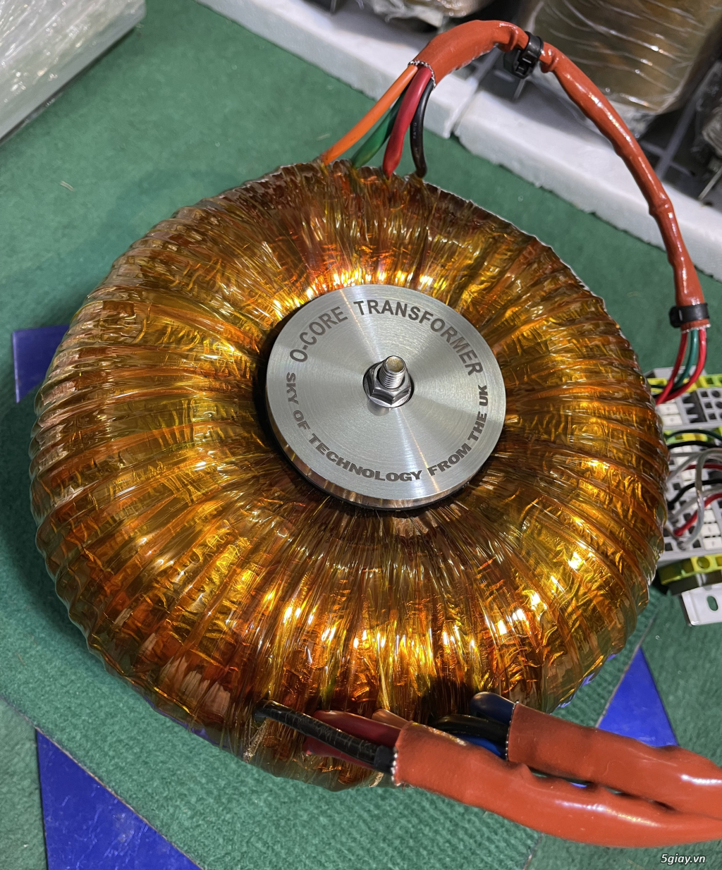 Biến Áp Cách Ly O-CORE 2KVA (2.000VA)