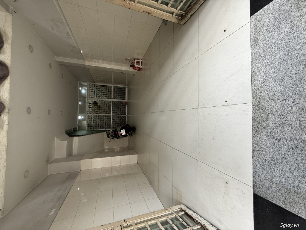 Cho thuê mặt bằng quận 10 - 1