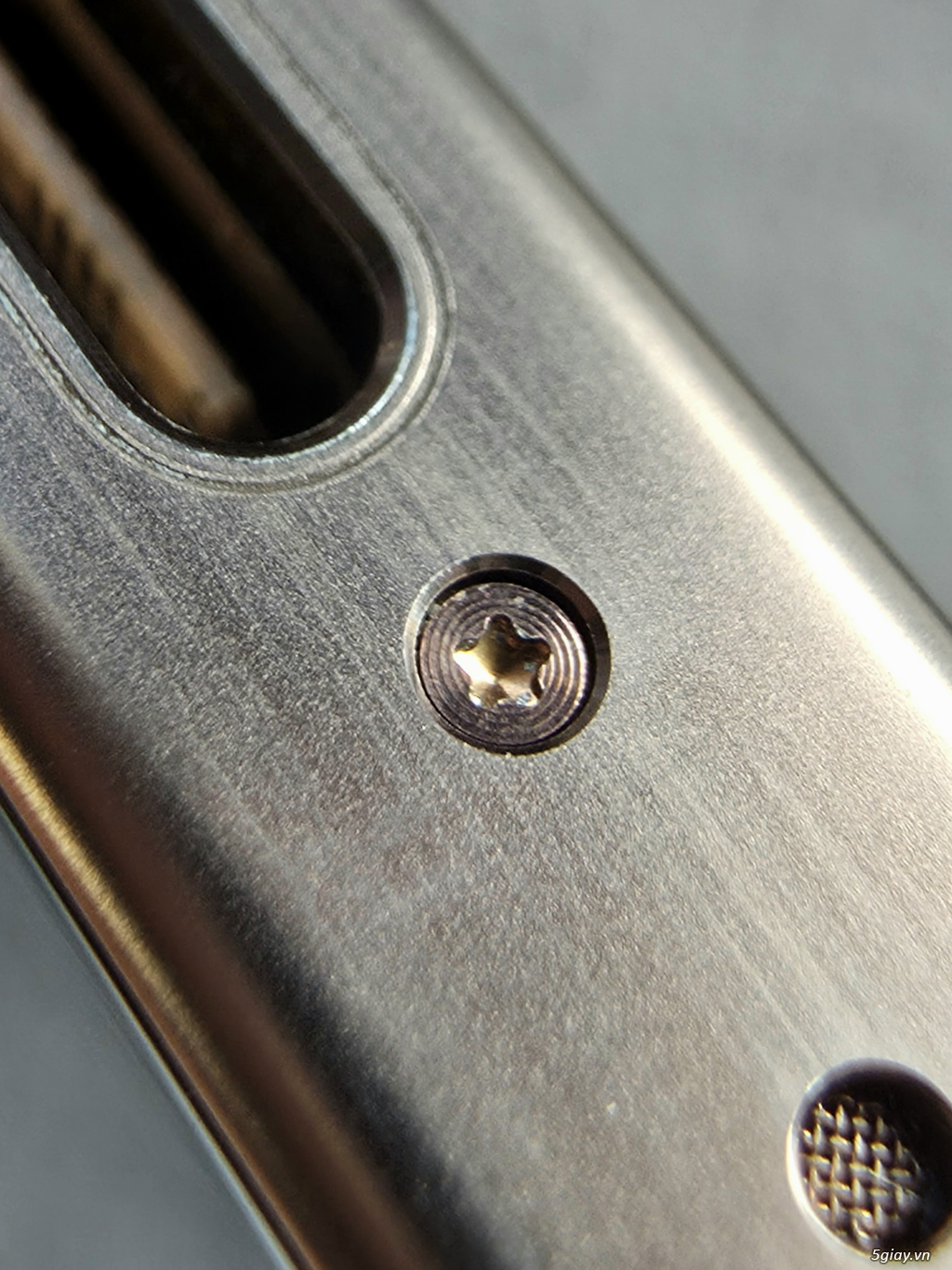 16 Pro max 256G ZA/A Likenew. Full box. Pin 91% ! - 4