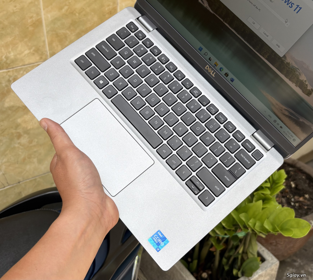 Dell Latitude 5320 i7-1185G7 Ram 32G SSD 256G Máy us zin đẹp - 4