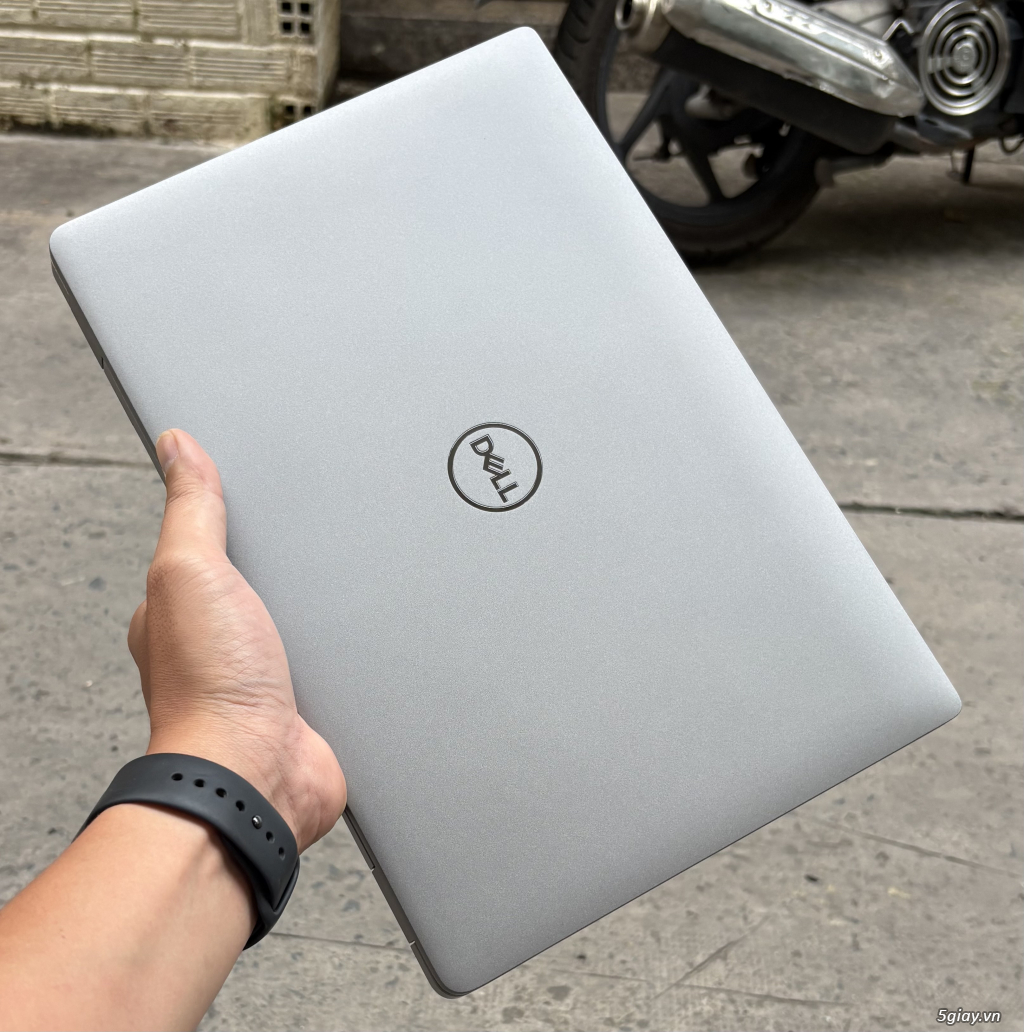 Dell Latitude 5430 i5-1245U Ram 16G SSD 512G US zin đẹp - 2