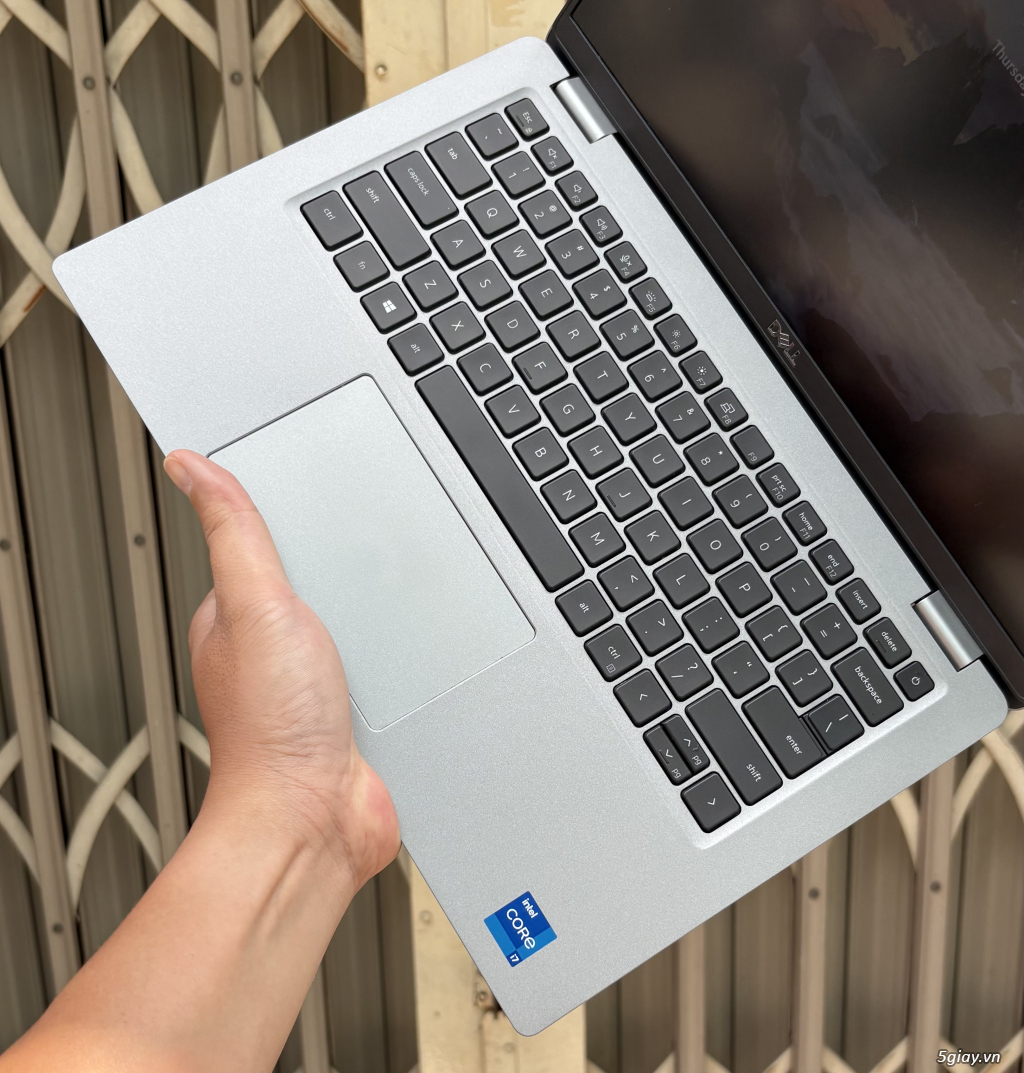 Dell Latitude 5421 i7-11850H/16G/512G Vga rời MX 450 - 2