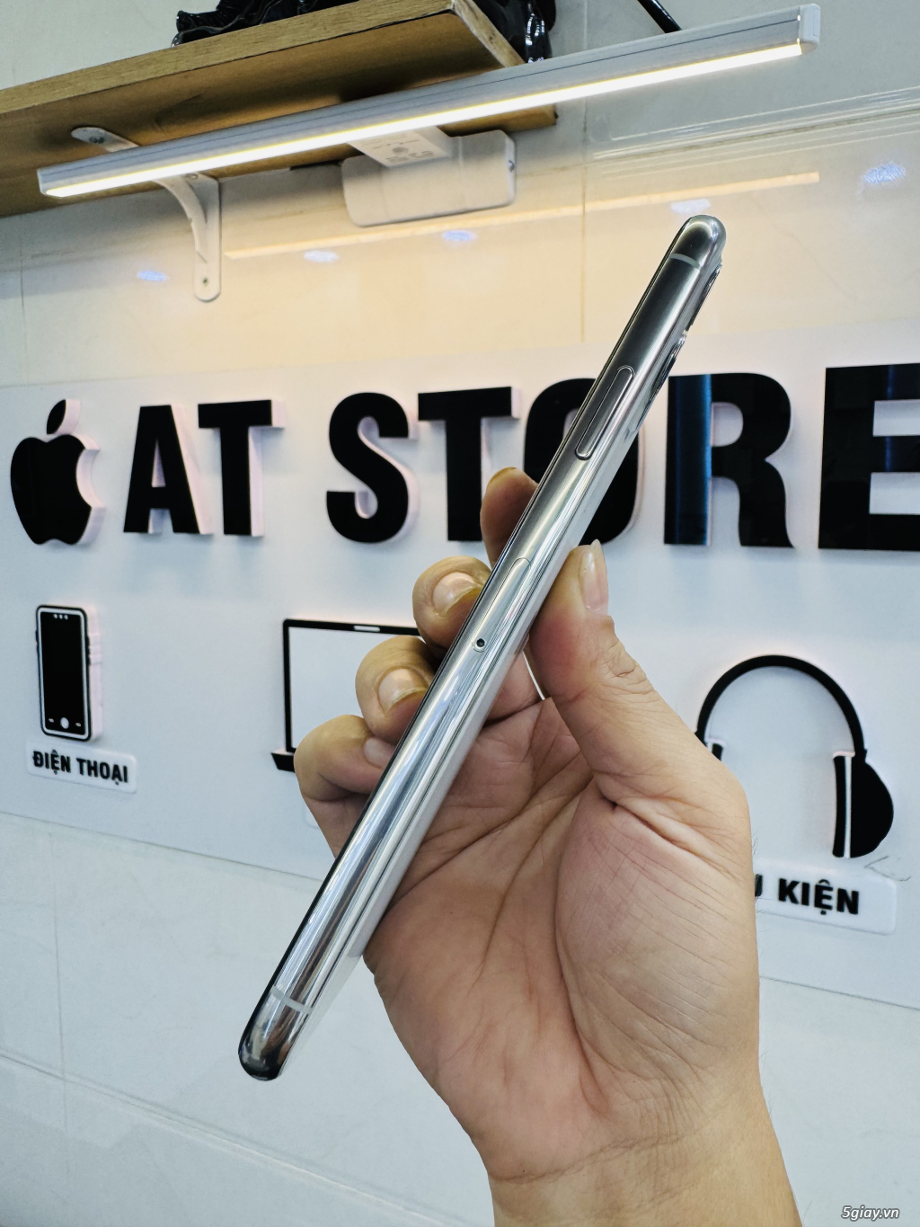 iPhone 11 Promax 64G Silver - 3