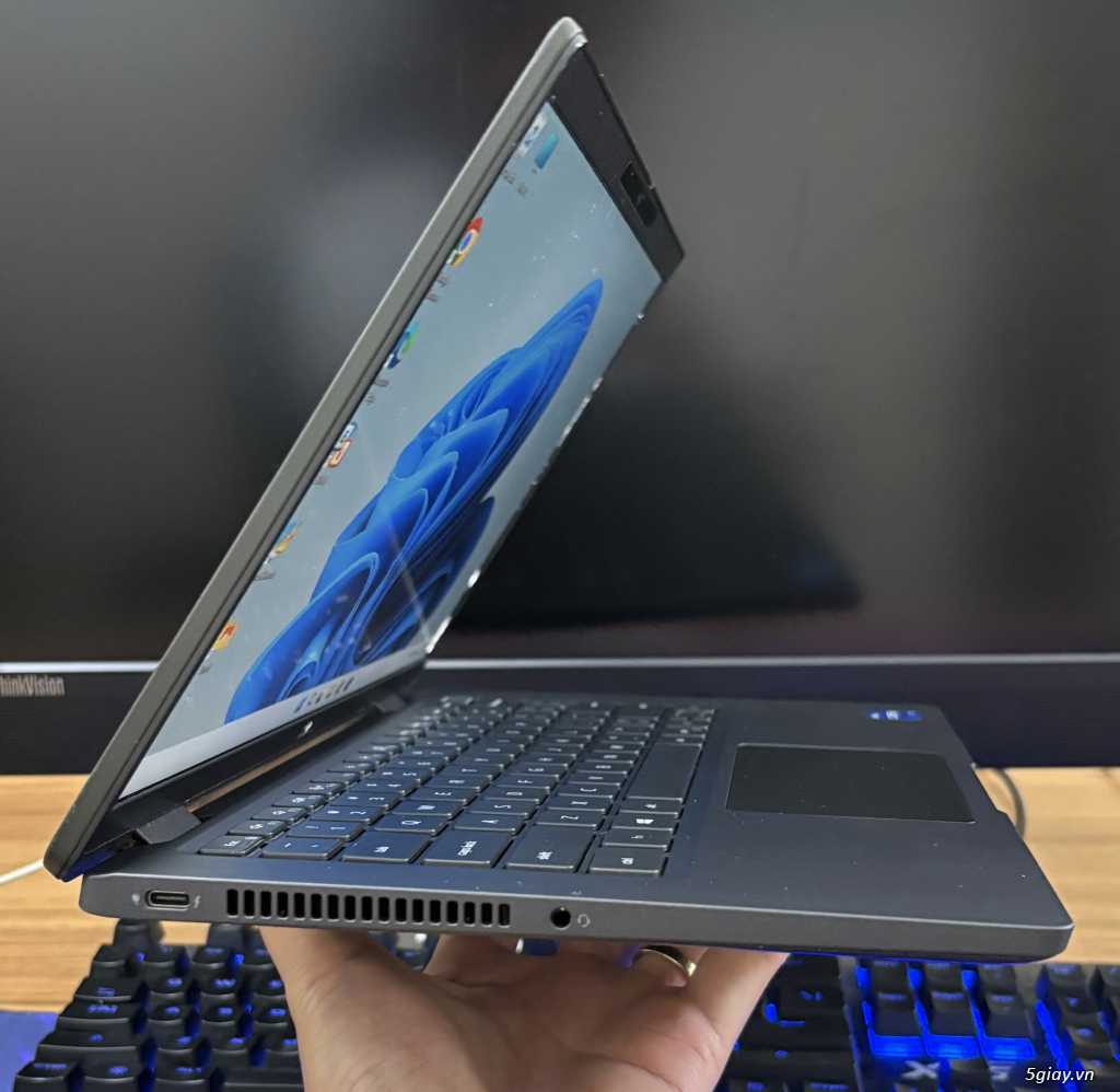 Dell Latitude 7320 nhỏ gọn i7-1185G7/16G/256G đẹp zin - 2