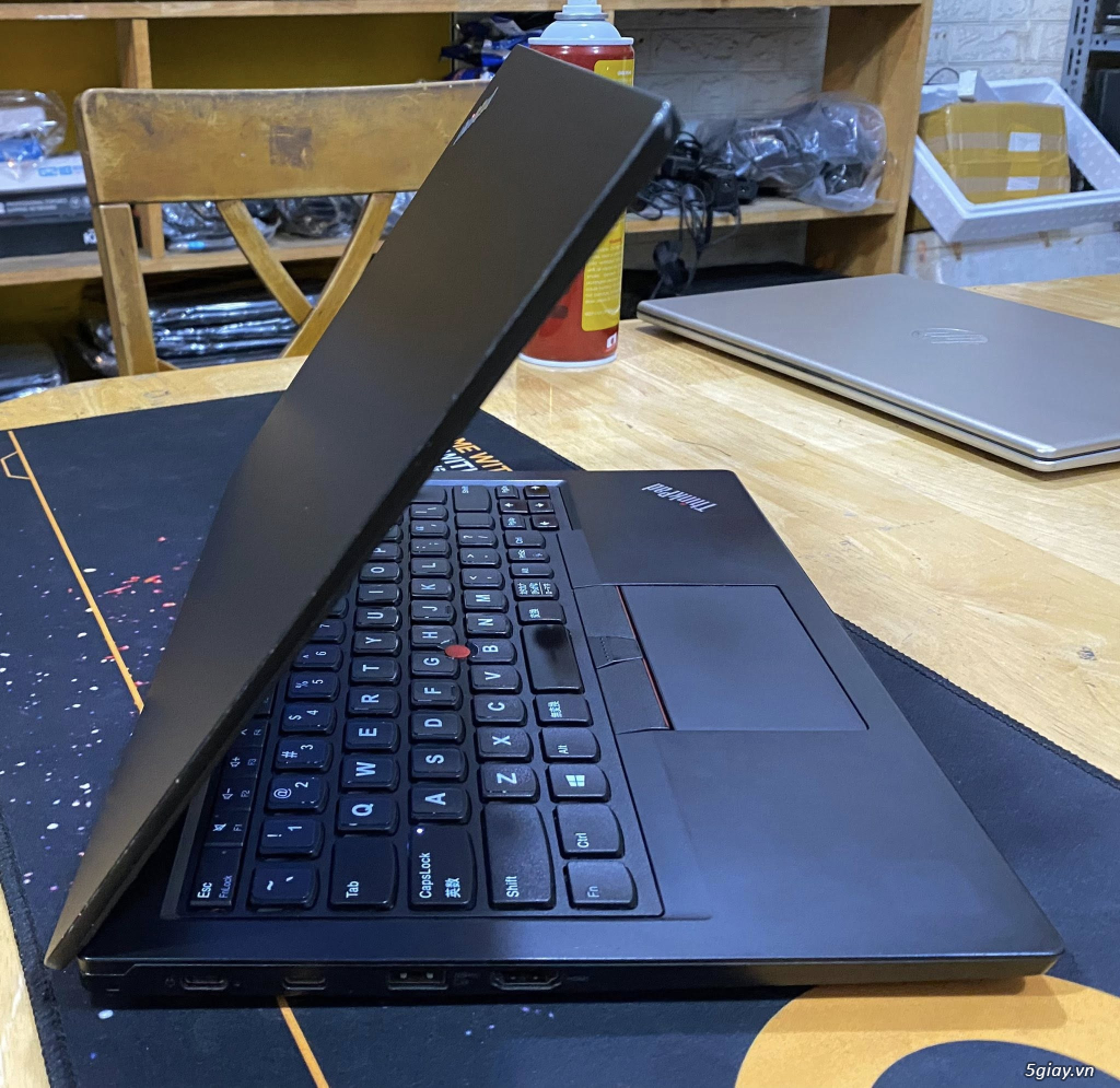 Lenovo Thinkpad L380 Core i5-8250U Ram 8GB SSD 240GB VGA ON 13.3 Inch - 3