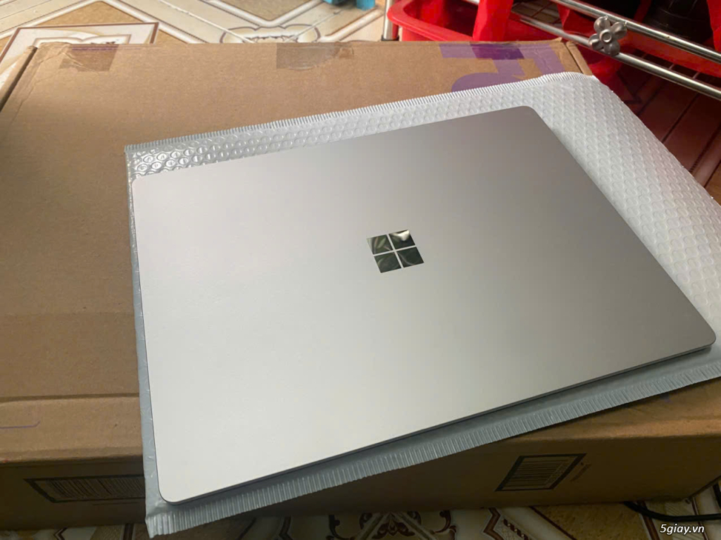 Surface Laptop 4 13inch Core i7 1185G7 Ram 16G SSD 512G 2.5K Touch US - 3
