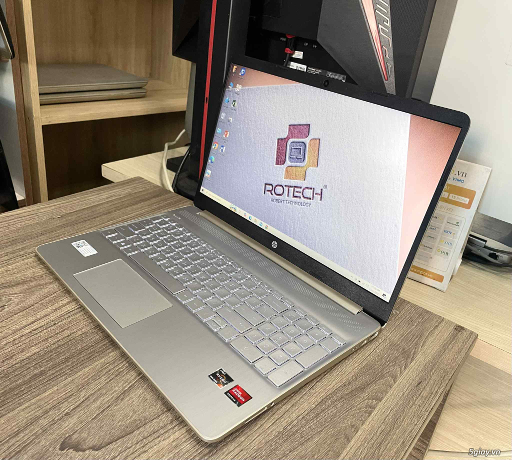 Hp 15s Ryzen 3-5300U 8GB 512GB Pin 3-5H Đèn Phím