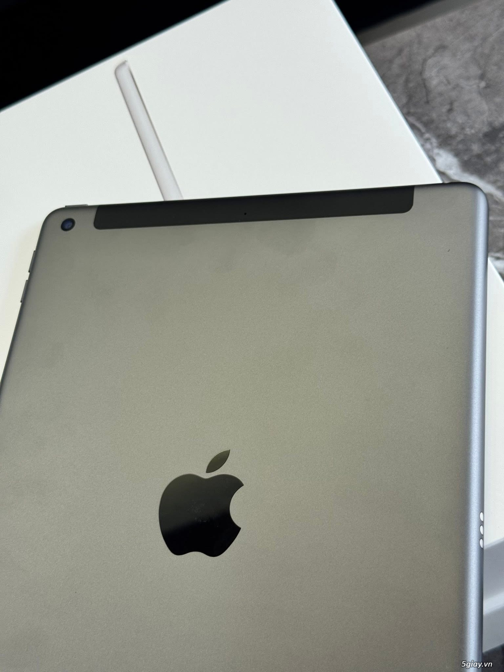 Ipad Gen8 32G 4G xạc 0L - 2