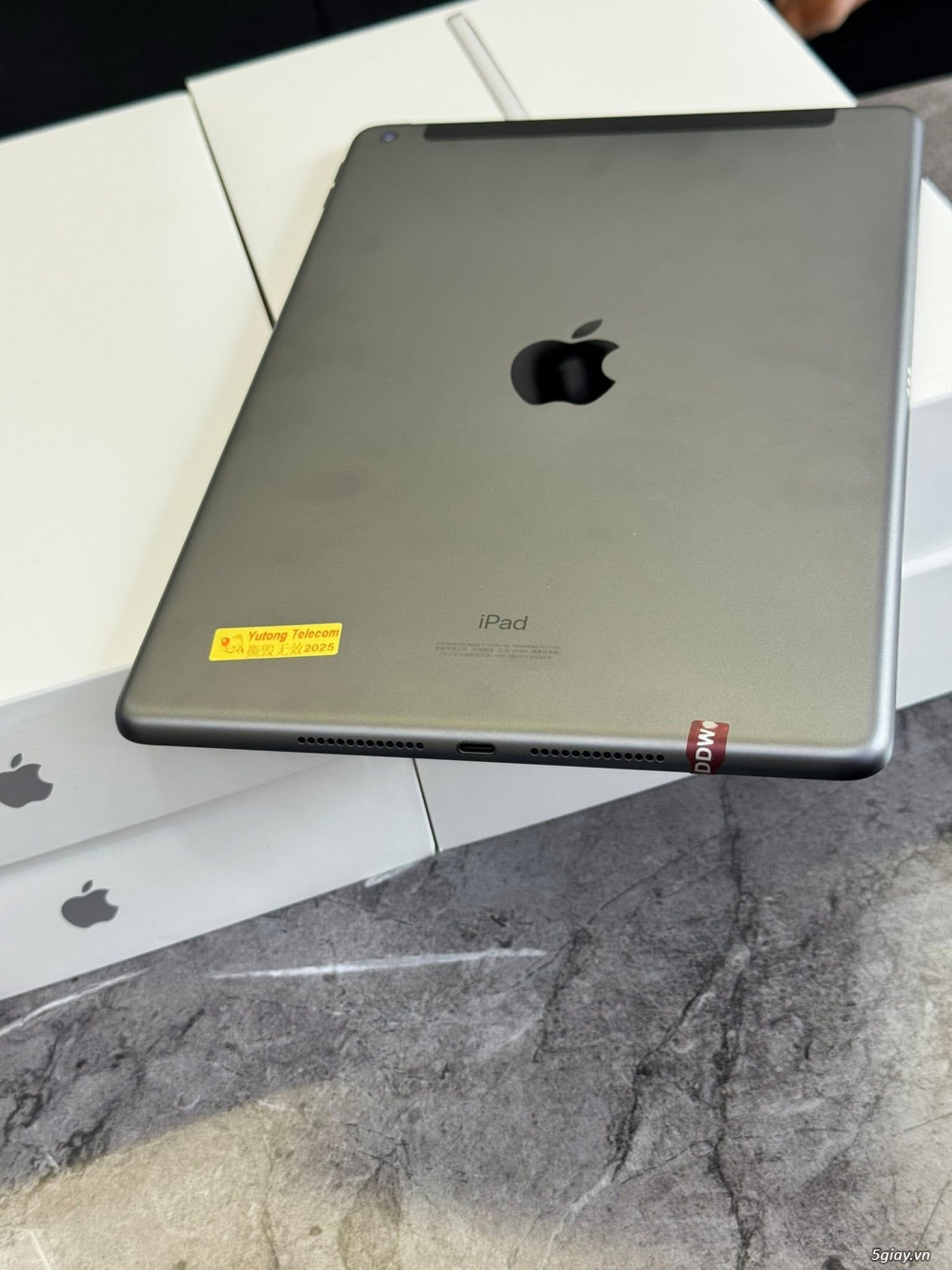 Ipad Gen8 32G 4G xạc 0L - 3