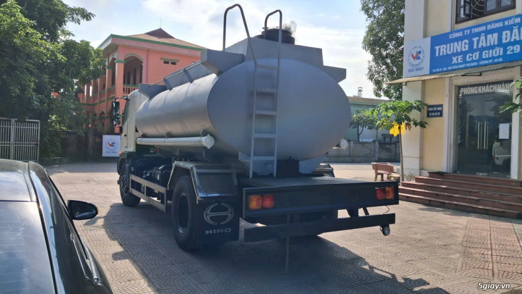 Xe bồn chở xăng dầu HINO 11 khối - 1
