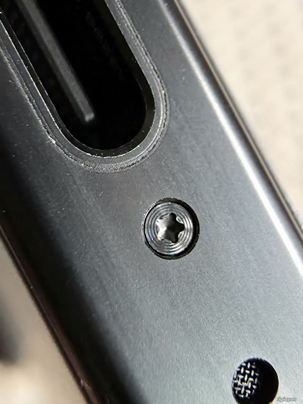 16 Pro max 256G Black VN/A. BH 29/9/2026 - 3