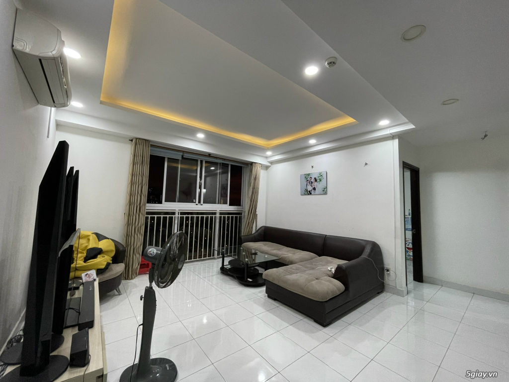 Bán gấp căn hộ #Petroland Quận 2  2pn 2wc 3 tỷ 650 - 1