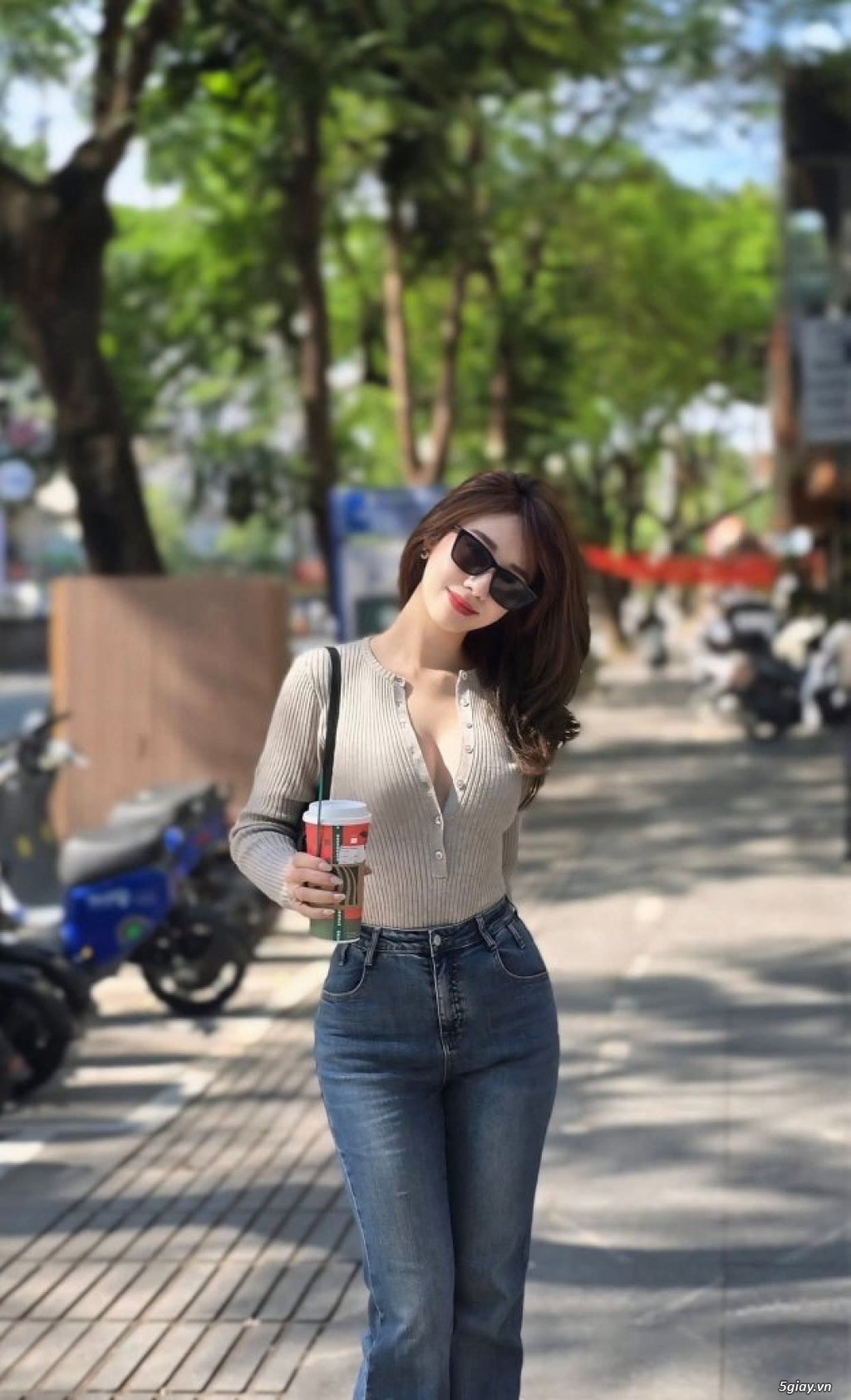 Một nửa Thế giới: Quà tặng của tạo hóa dành cho đàn ông. - 5