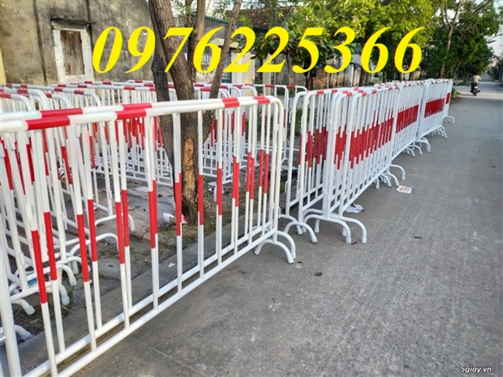 Hàng rào chắn di động| Báo giá hàng rào chắn di động mới nhất - 1