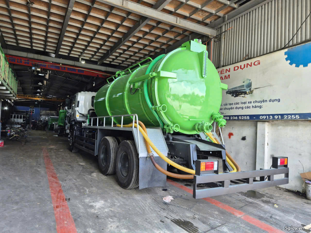 xe hút chất thải Isuu 13 khối - 3