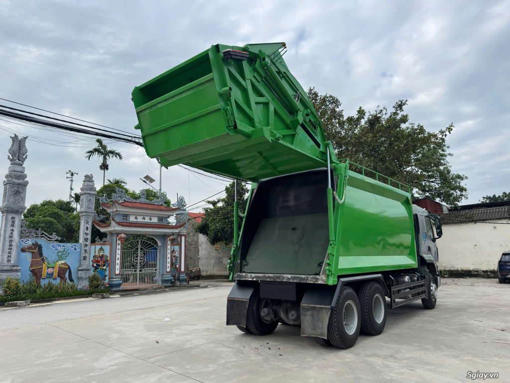 Xe hút chất thải xe cuốn ép rác và phụ tùng xe chuyên dụng - 4