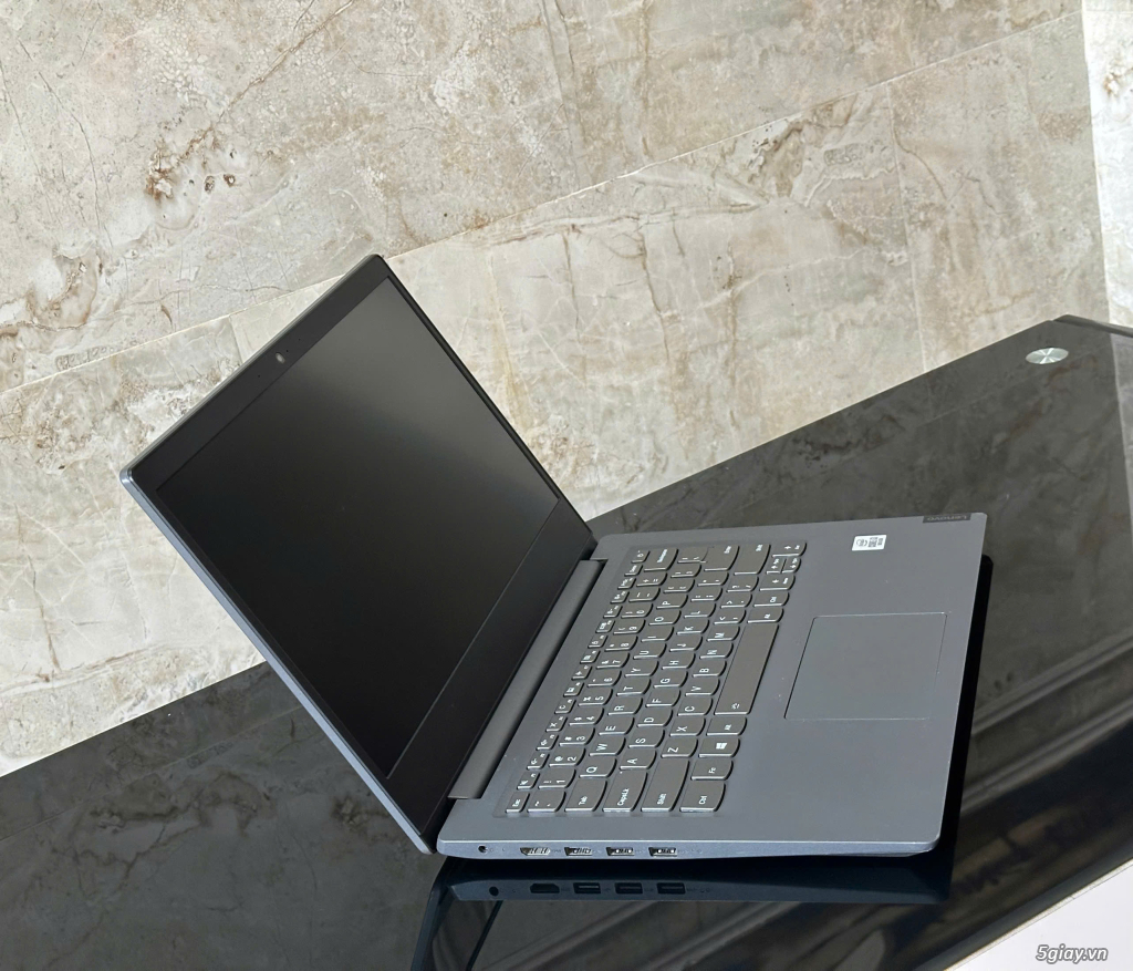 Lenovo V14-IIL Core i3-1005G1, RAM 4GB, SSD 256GB, Intel UHD Graphics - 2
