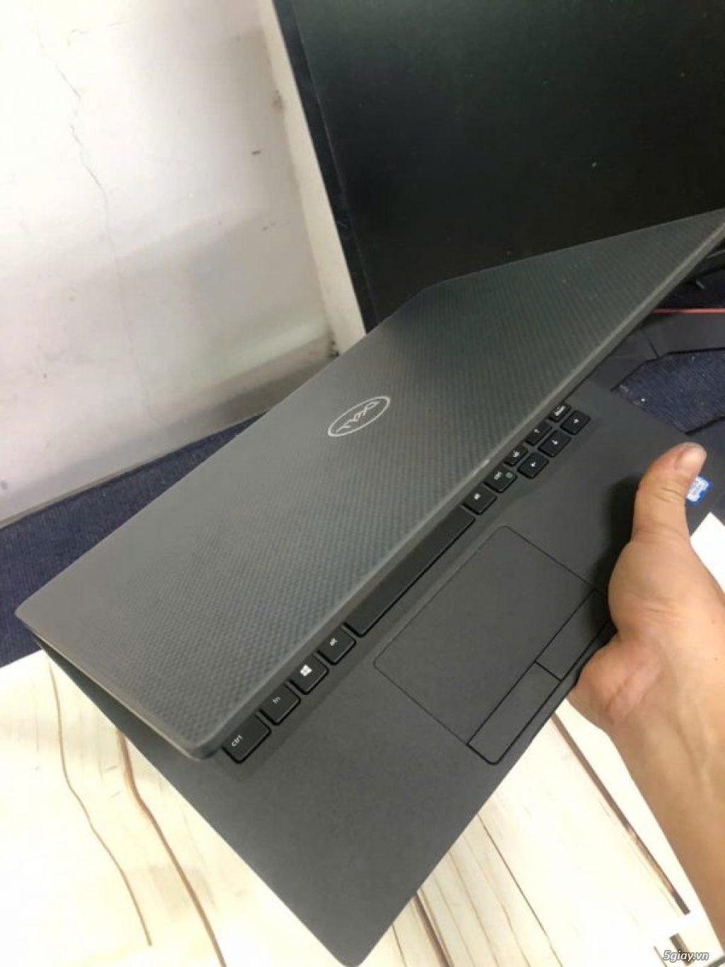 Cần thanh lý latop dell 7300 i5 đời 7250u - 1