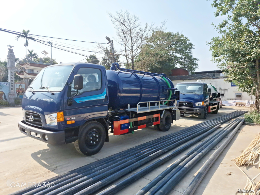 Cần bán ; Xe hút chất thải HuynDai 6 khối - 3