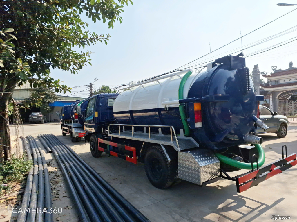 Cần bán ; Xe hút chất thải HuynDai 6 khối - 1