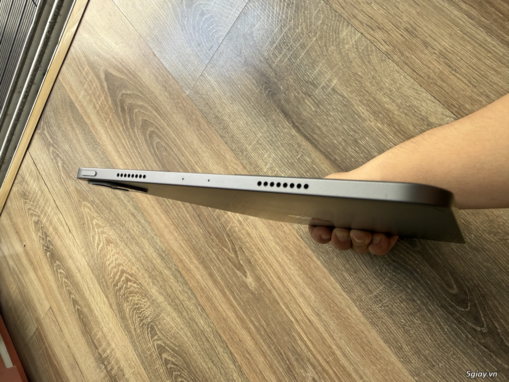 Cần bán nhanh iPad Pro M1 128GB Wifi giá tốt - 2