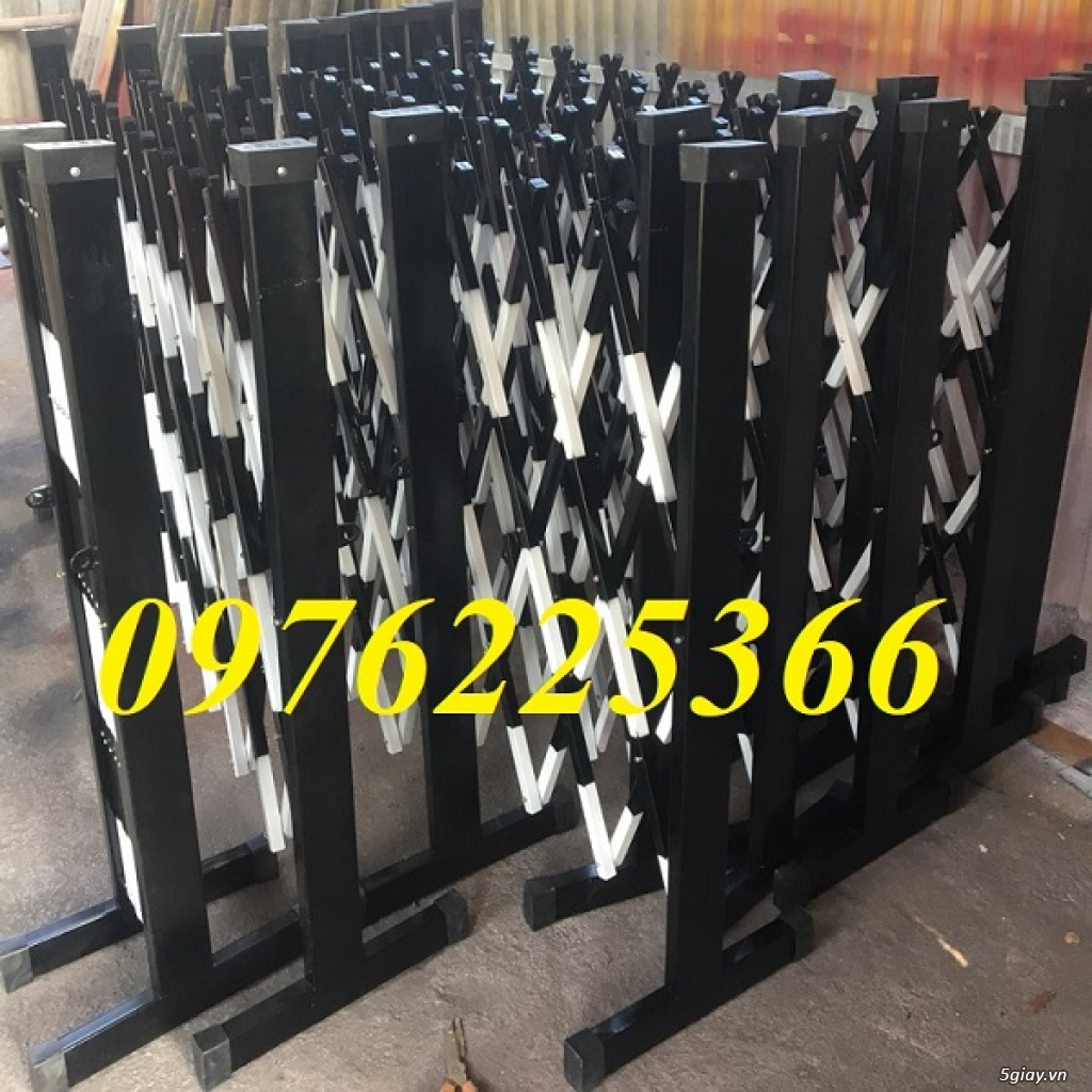 Hàng rào sắt xếp gọn - 1