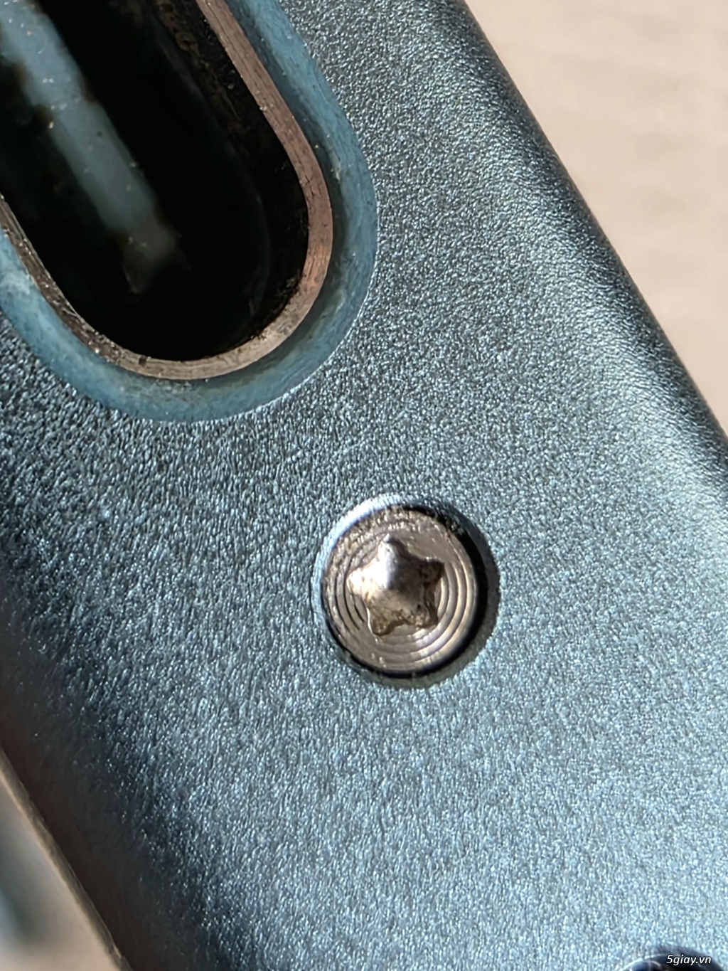 16 256G Blue AE/A 99%. Pin 100%. BH 7/2026 - 2