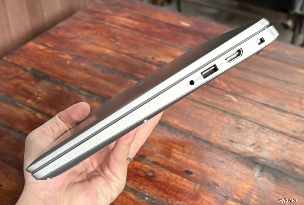 Dell Latitude 5440 thế hệ 13 2023 zin đẹp keng 99% - 2