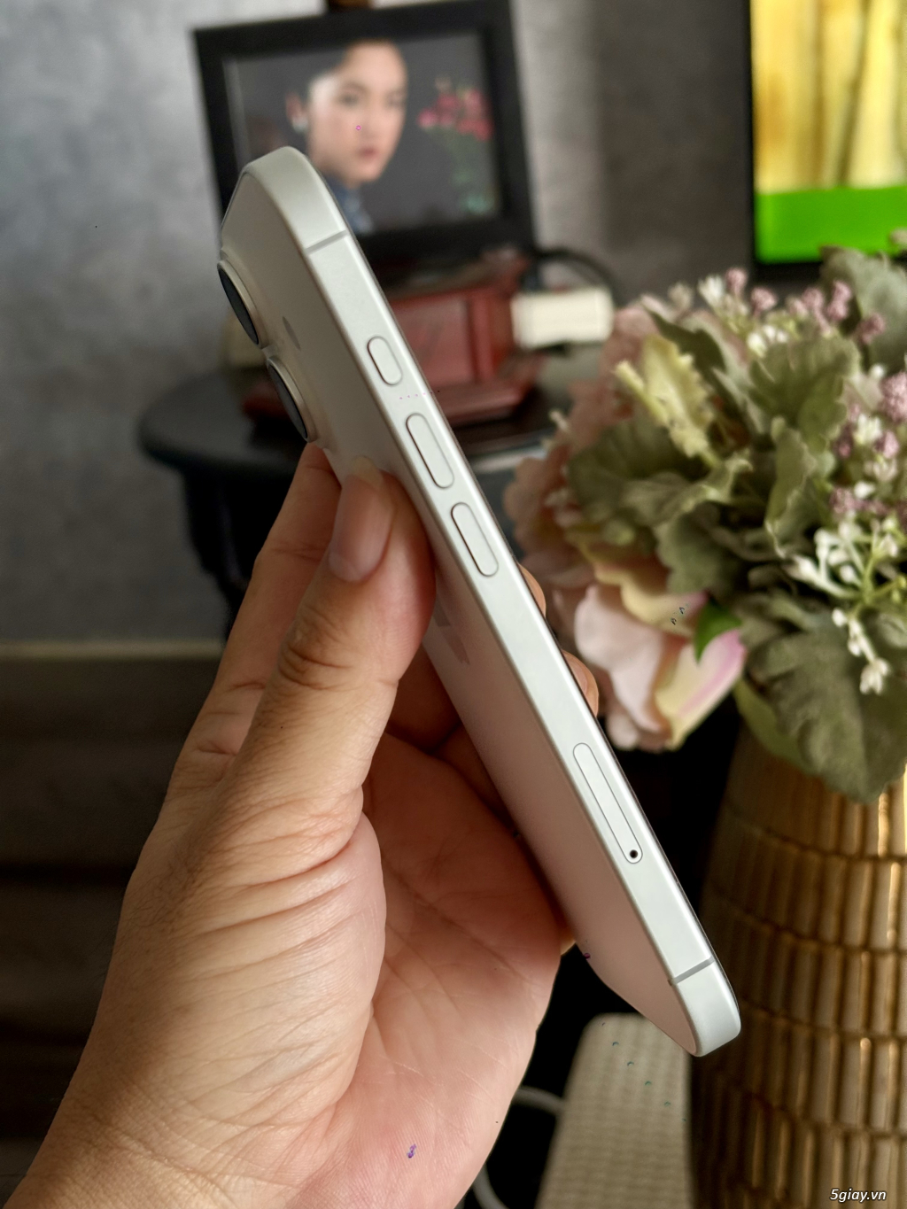 17 256G Trắng VN Likenew. BH 12/2026 - 2