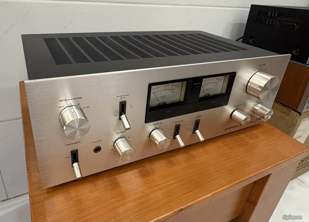 Amply Pioneer SA-7600II cổ kính, Còn Denon Sansui luxman JBL Bose