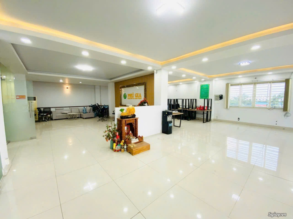CẦN TIỀN BÁN GẤP   Bán Toà CHDV 2 MT Ngô Đức Kế- Bình Thạnh  Diện Tích - 3