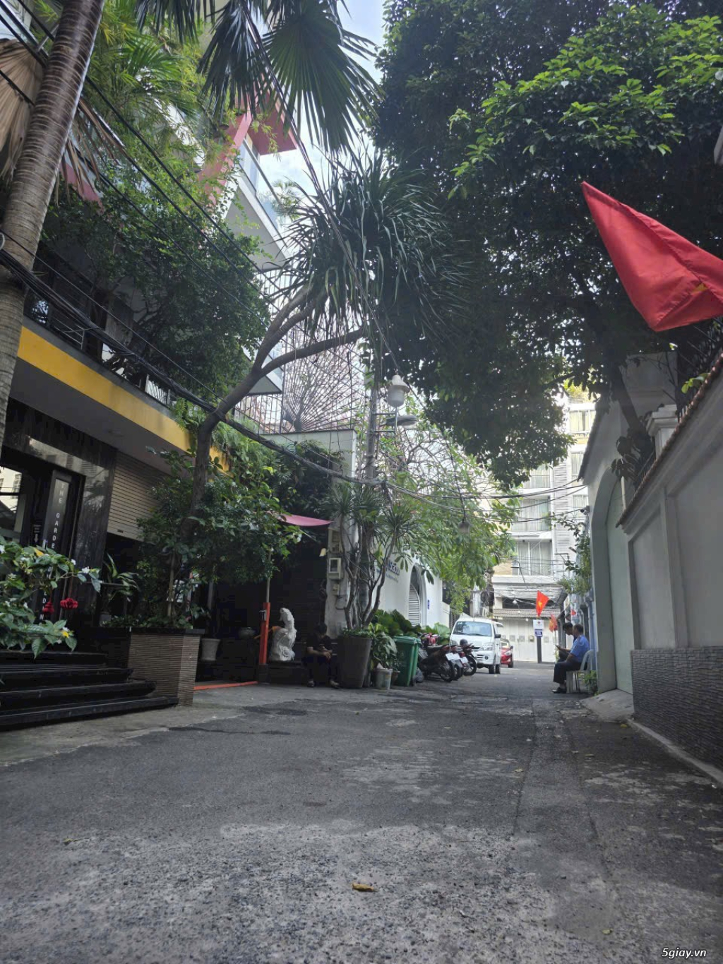 CẦN TIỀN BÁN GẤP   Vị trí ngay Cao Thắng & Võ Văn Tần Trung tâm trục c - 2