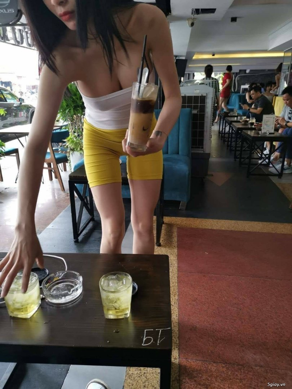 Một nửa Thế giới: Quà tặng của tạo hóa dành cho đàn ông. - 1
