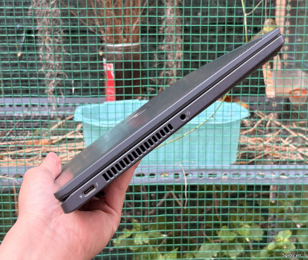 Dell Latitude 7320 Carbon i7-1185G7/16G/256G FHD siêu nhẹ
