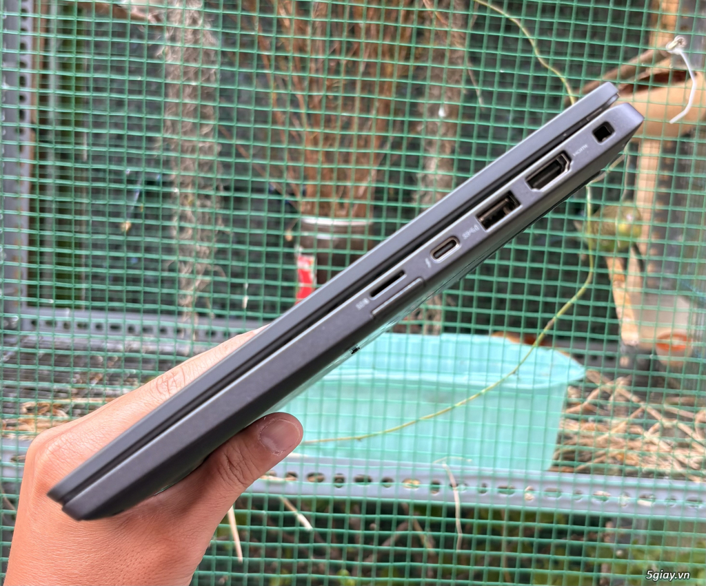 Dell Latitude 7320 Carbon i7-1185G7/16G/256G FHD siêu nhẹ - 1