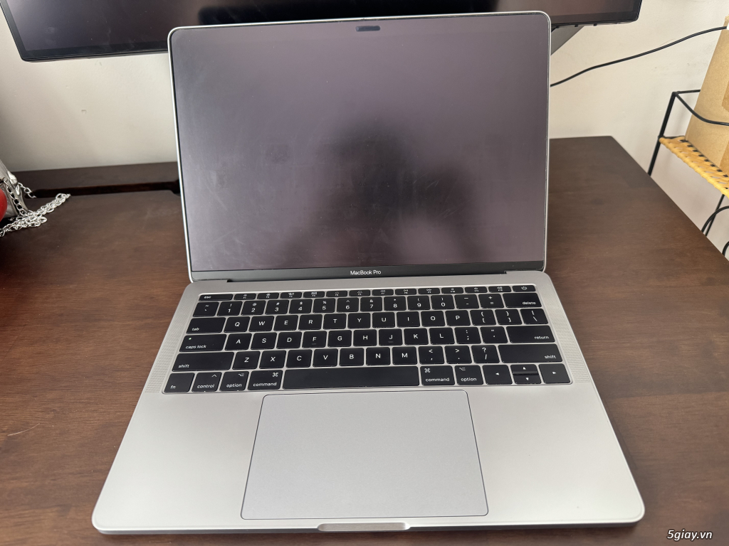 HCM - Cần bán Macbook Pro 13in 2017 Core i7 Ram 16Gb - 2